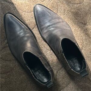 Aldo Men's Cowboy Ankle Leather Boots
Shadow Color Size 9